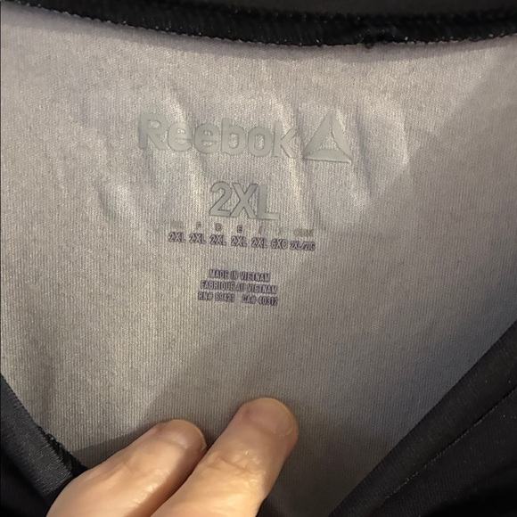 Men’s Reebok UFC Shirt - Picture 6 of 9